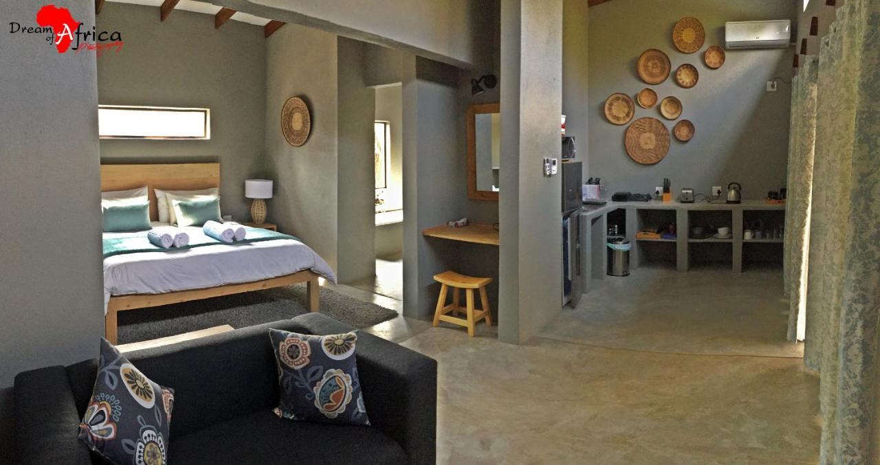 Dream Of Africa Bush Lodge มาร์ลอทพาร์ค ภายนอก รูปภาพ