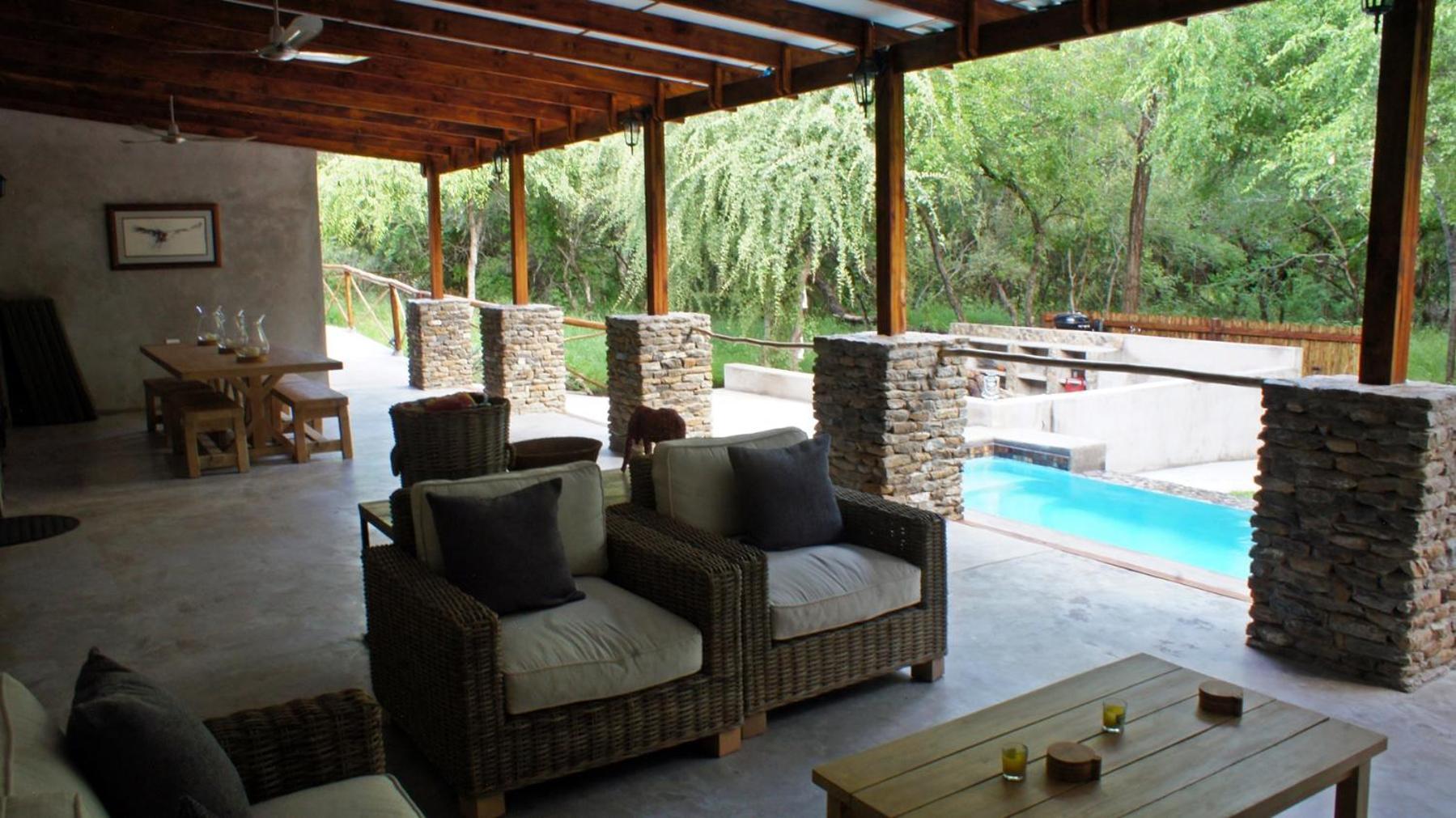 Dream Of Africa Bush Lodge มาร์ลอทพาร์ค ภายนอก รูปภาพ