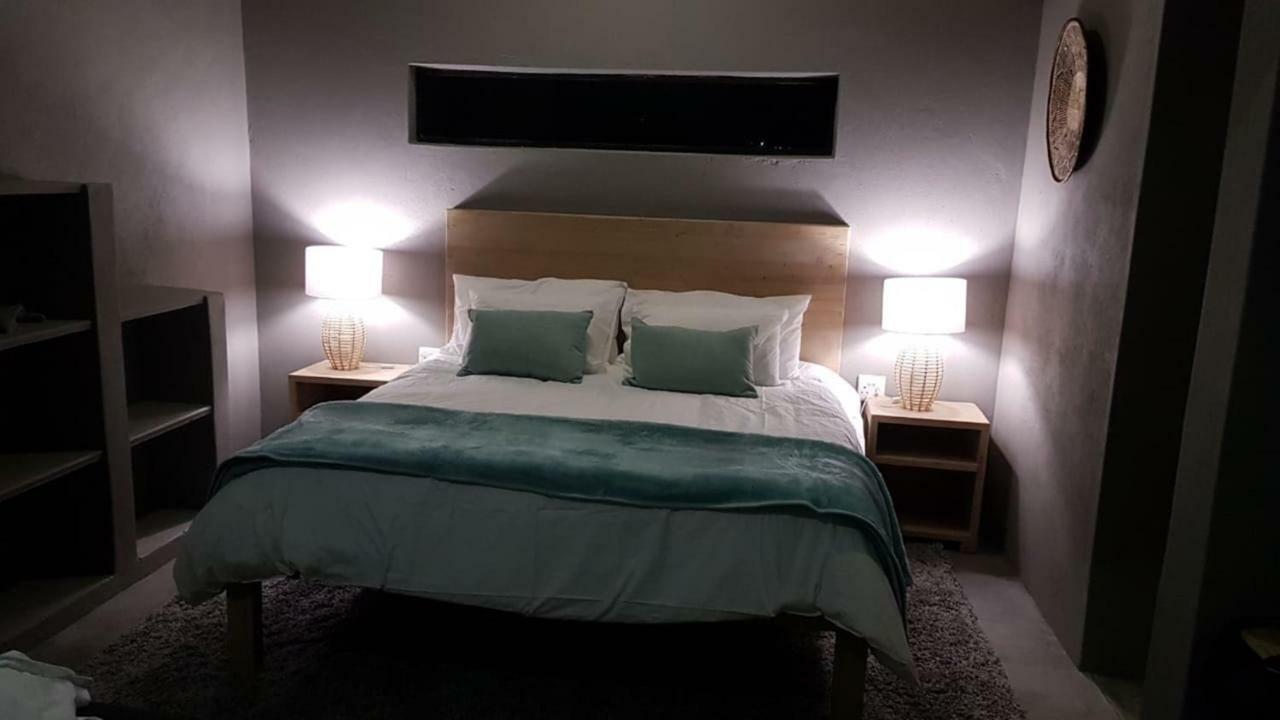 Dream Of Africa Bush Lodge มาร์ลอทพาร์ค ภายนอก รูปภาพ