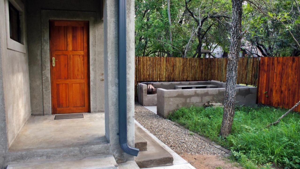 Dream Of Africa Bush Lodge มาร์ลอทพาร์ค ภายนอก รูปภาพ